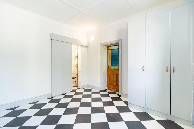 5 Bedroom Property for Sale in Observatory Western Cape